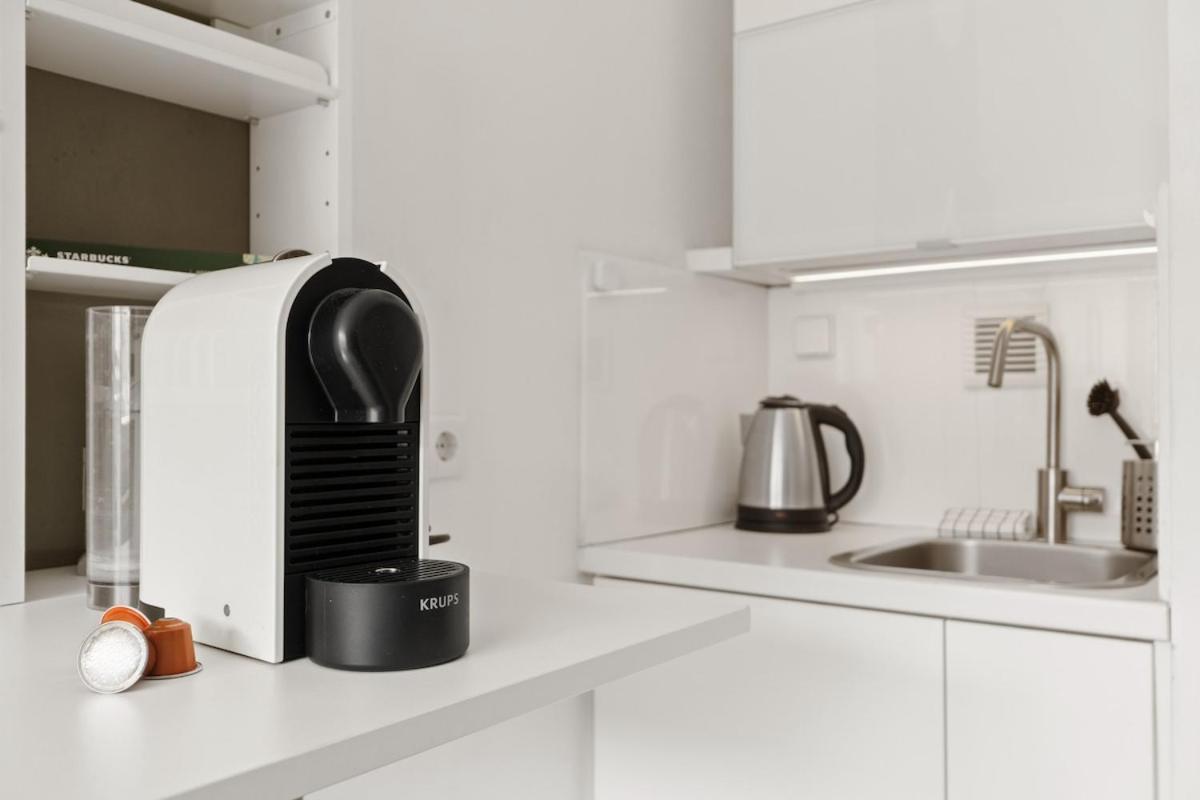 Appartement Smart In Bestlage! Self Check-in, Neu! Keulen