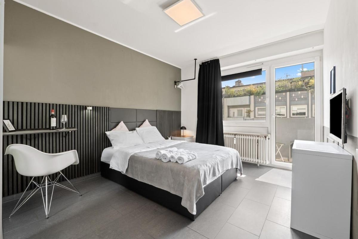 Smart In Bestlage! Self Check-in, Neu! Appartement Keulen
